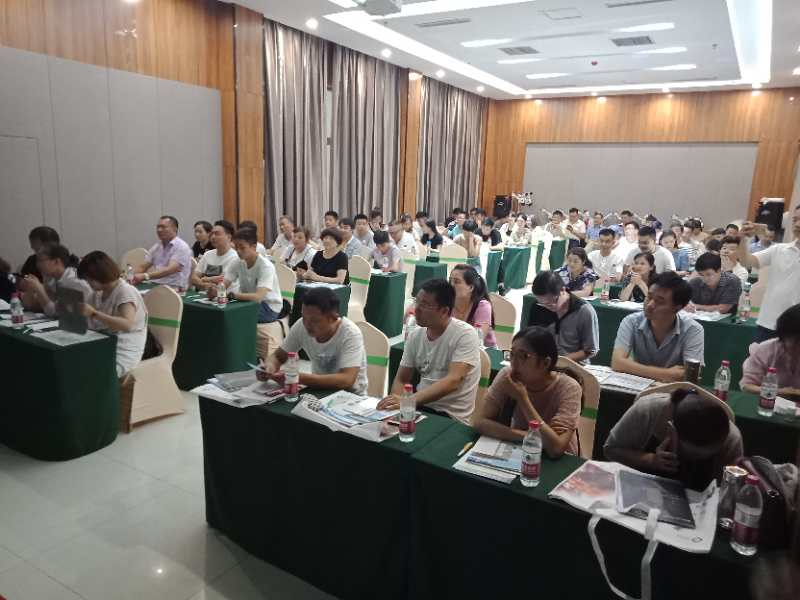 鋒度顯微根管課程連續(xù)開(kāi)課！